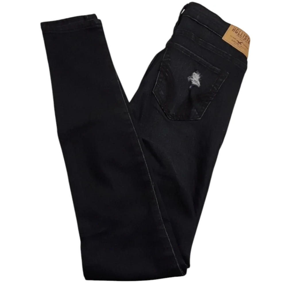 🆕️Hollister Super Skinny Jeans. Women's Size: Waist 00R/23x31 Inseam.